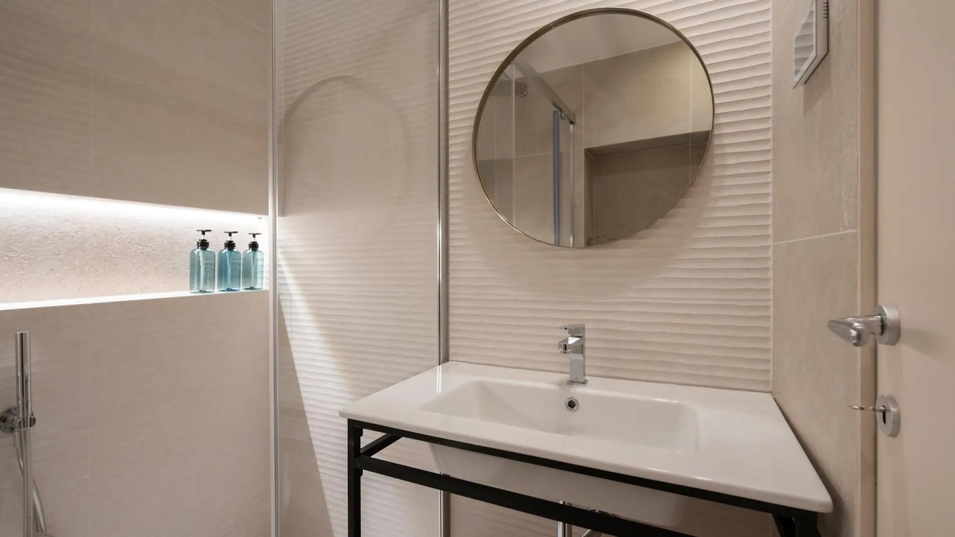 Homemi 5 Vie Apartment Milano 0*,  İtalya
